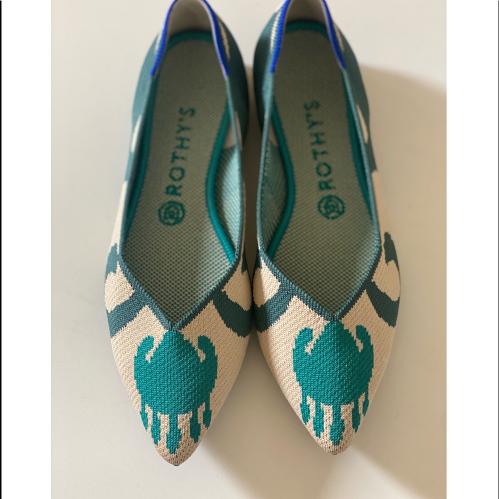 NWT Rothy’s Moroccan Green Points (Retired). 8.5